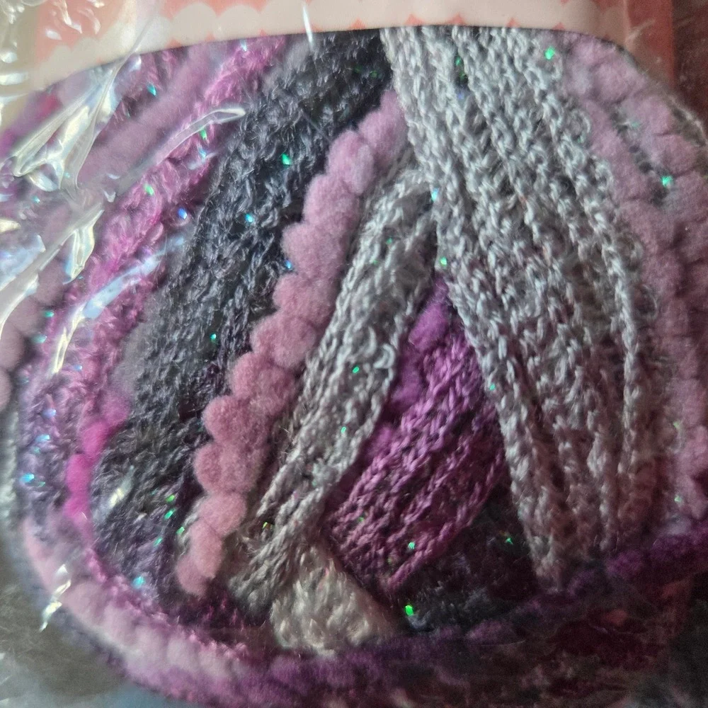 RARE 6 Skein 3oz Patons Pirouette Yarn Metallic 83430 Orchid Shimmer 4 Med - Picture 5 of 5